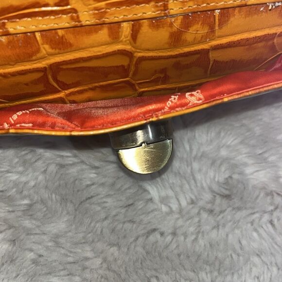 Michael Rome Designs Croc Embossed Italian Leather Bag - Picture 3 of 14